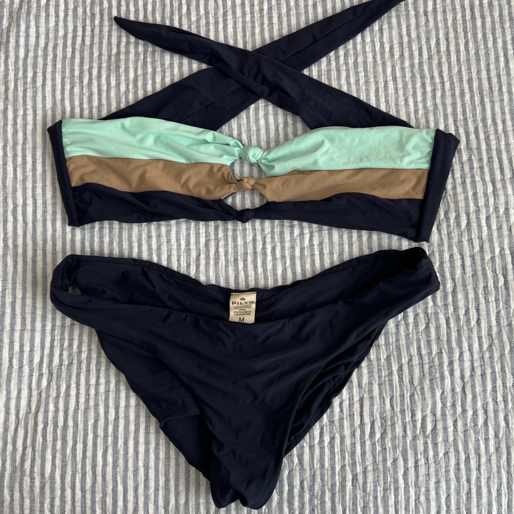 PilyQ ruched full bottom M - knot bandeau - L